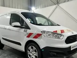 Utilisé 2017 Ford Transit Trend Berline | 9 990 € (Prix juste)