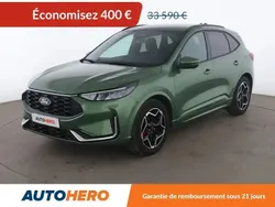 Vert Utilisé 2024 Ford Kuga ST-Line X SUV | 32 490 € (Prix juste)