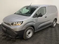 Gris Utilisé 2024 Toyota Proace Van | 22 800 €