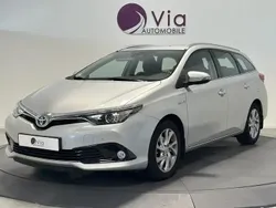 Gris Utilisé 2017 Toyota Auris Hybrid Break | 16 990 € (Prix juste)