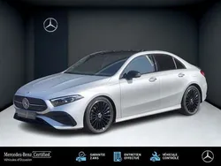 Gris Utilisé 2023 Mercedes A200 AMG line Berline | 33 690 € (Prix assez cher)