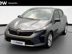 Gris Utilisé 2024 Renault Clio V Evolution Citadine | 18 490 € (Prix cher)