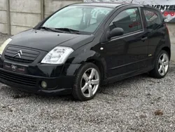 Noir Utilisé 2004 Citroën C2 VTR Sport Citadine | 3 990 €