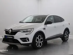 Utilisé 2022 Renault Arkana Intens SUV | 22 599 € (Prix juste)