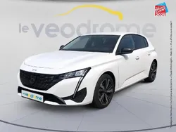 Blanc Utilisé 2023 Peugeot 308 Allure Berline | 24 499 € (Prix assez cher)