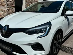 Utilisé 2021 Renault Clio V Business Citadine | 10 490 €