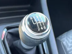 Blanc Utilisé 2023 Renault Clio V Evolution | 15 348 € (Prix juste)