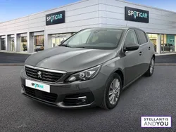 Gris Utilisé 2021 Peugeot 308 Allure Berline | 16 990 € (Super prix)