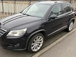 Noir Utilisé 2011 VW Tiguan S SUV | 9 500 € (Prix assez cher)