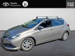 Utilisé 2016 Toyota Auris Hybrid Berline | 14 980 € (Prix juste)