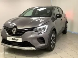 Gris cassiopee Utilisé 2024 Renault Captur Evolution SUV | 18 299 € (Prix juste)