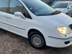 Blanc Utilisé 2004 Lancia Phedra Monospace | 6 999 €