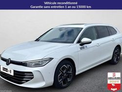 Blanc Occasion 2024 VW Passat Elegance Break | 40 939 €