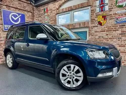 Blanc Utilisé 2017 Skoda Yeti Joy SUV | 18 970 € (Super prix)