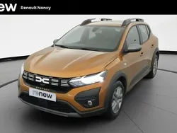 Orange Utilisé 2022 Dacia Sandero Expression Citadine | 14 467 € (Prix juste)