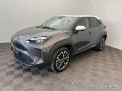 Gris Utilisé 2022 Toyota Yaris Cross SUV | 23 990 € (Prix juste)