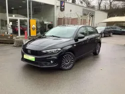 Noir Utilisé 2021 Fiat Tipo Cross Berline | 14 995 € (Prix juste)