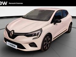 Blanc Utilisé 2023 Renault Clio Evolution Van | 16 299 €