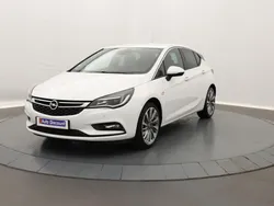 Blanc Utilisé 2017 Opel Astra Innovation Berline | 11 990 € (Prix juste)