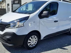 Blanc Utilisé 2017 Renault Trafic Van | 15 990 € (Prix juste)