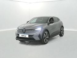 Gris Occasion 2022 Renault Megane E-Tech Iconic Berline | 20 490 € (Prix juste)