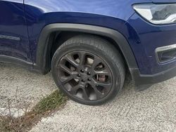 Utilisé 2021 Jeep Compass SUV | 24 000 € (Prix juste)