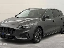Rouge Utilisé 2021 Ford Focus ST-Line Berline | 16 999 € (Bon prix)
