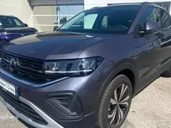 Gris Utilisé 2025 VW T-Cross Edition SUV | 26 990 € (Prix juste)
