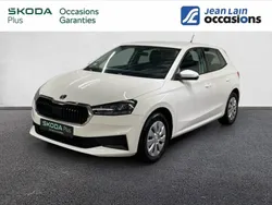 Blanc Utilisé 2023 Skoda Fabia Active Berline | 13 990 € (Prix juste)