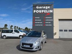 Gris Utilisé 2016 Peugeot 5008 Allure Monospace | 10 990 € (Prix juste)