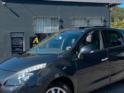 Utilisé 2010 Renault Grand Scénic III Monospace | 4 990 € (Prix juste)