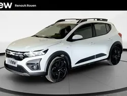 Blanc Utilisé 2024 Dacia Sandero Expression Citadine | 16 390 € (Prix juste)