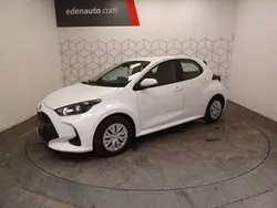 Utilisé 2022 Toyota Yaris Hybrid Berline | 18 480 € (Bon prix)