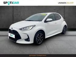 Blanc lunaire (n) Occasion 2023 Toyota Yaris Hybrid Berline | 18 991 € (Prix juste)