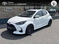 Utilisé 2023 Toyota Yaris Hybrid Berline | 18 899 € (Prix juste)