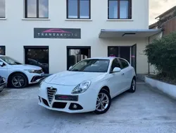 Blanc Utilisé 2013 Alfa Romeo Giulietta Distinctive Citadine | 8 990 €