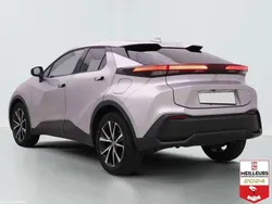 Blanc Nouvelle 2025 Toyota C-HR Plus SUV | 33 662 €