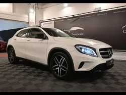 Blanc Utilisé 2015 Mercedes GLA200 SUV | 16 950 €