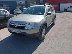 Utilisé 2011 Dacia Duster Lauréate SUV | 6 490 € (Prix juste)