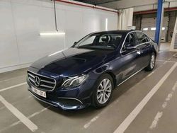 Bleu Utilisé 2019 Mercedes E200 Avantgarde Berline | 28 990 € (Prix juste)