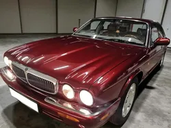 Rouge Utilisé 2006 Jaguar XJ8 Executive Berline | 5 900 €