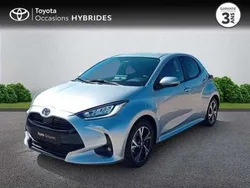 Utilisé 2025 Toyota Yaris Hybrid Design Berline | 24 280 € (Prix assez cher)