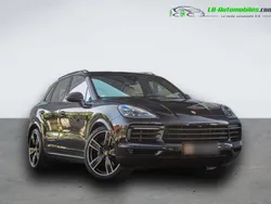 Utilisé 2023 Porsche Cayenne SUV | 90 400 € (Prix cher)