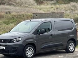 Utilisé 2020 Peugeot Partner Van | 12 490 €