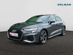 Gris Utilisé 2023 Audi A3 Sportback Business Berline | 34 990 € (Prix cher)