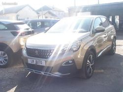 Beige Utilisé 2018 Peugeot 3008 Allure Monospace | 11 990 € (Prix juste)
