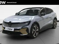 Gris Utilisé 2022 Renault Mégane Iconic Berline | 24 999 € (Bon prix)