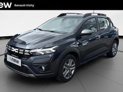 Gris Utilisé 2023 Dacia Sandero Expression Citadine | 14 590 € (Prix juste)