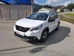 Blanc Utilisé 2018 Peugeot 2008 GT-line SUV | 12 980 € (Prix juste)