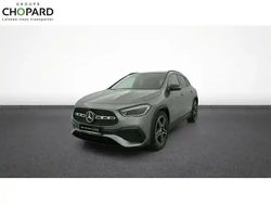 Gris Utilisé 2022 Mercedes GLA200 SUV | 35 990 € (Prix juste)